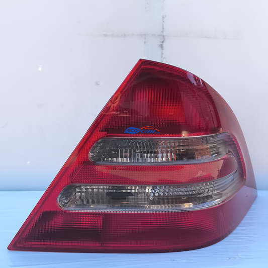 Fanale posteriore dx Mercedes Classe C w203 ecoAG7529