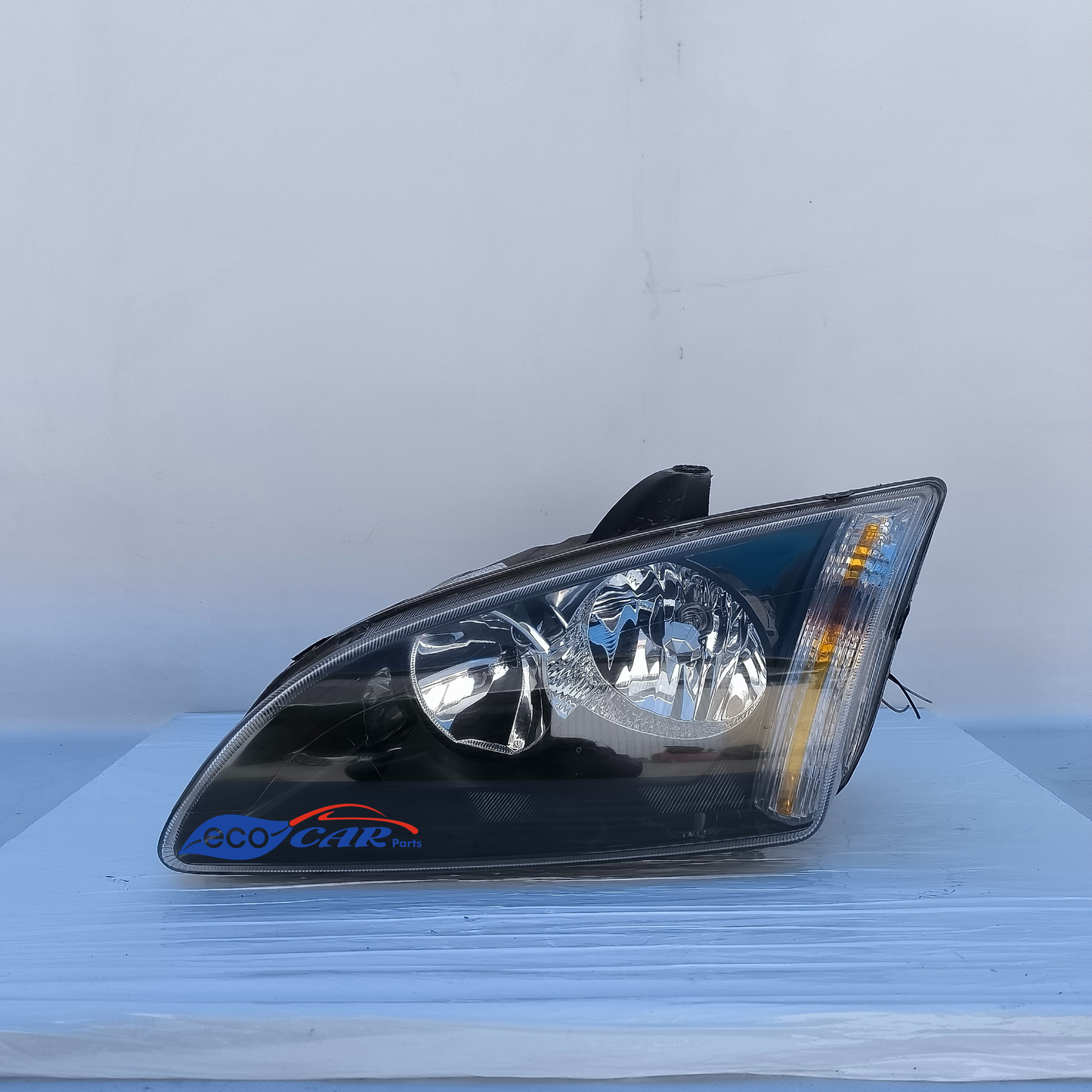 Fanale anteriore sx Ford Focus anno 2005 fondo nero ecoAG6606