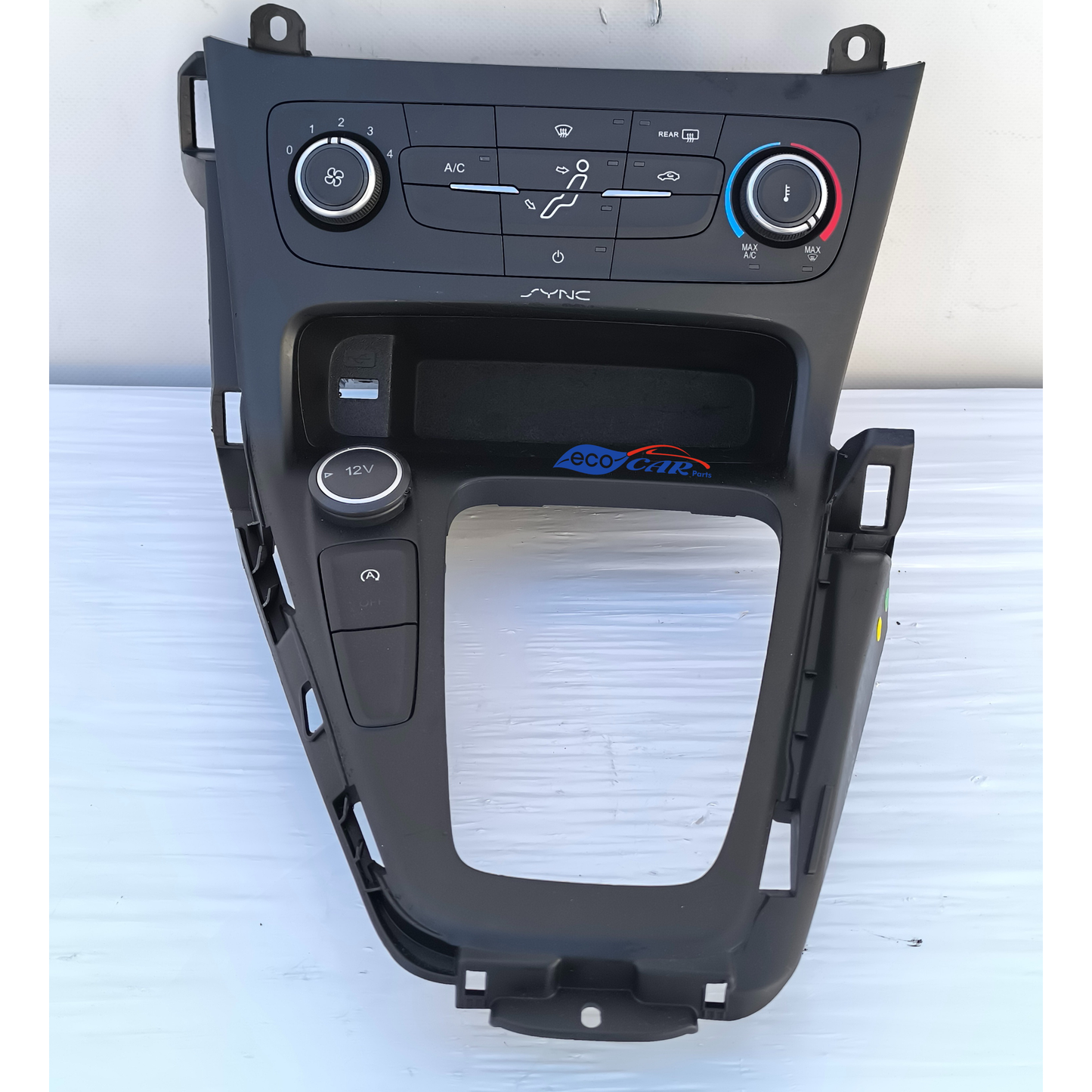 Pulsantiera comandi clima completa di struttura Ford Focus anno 2015 cod. GH70A ecoAG7466