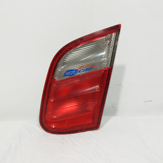 Mercedes CLK AMG 2000 ecoAC11960 rechte innere Rückleuchte