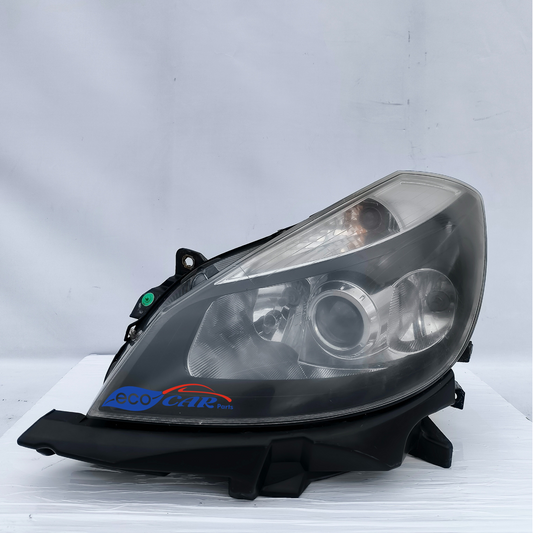 Left front headlight Xenon Renault Clio year 2009 has a broken clip ecoAG7017