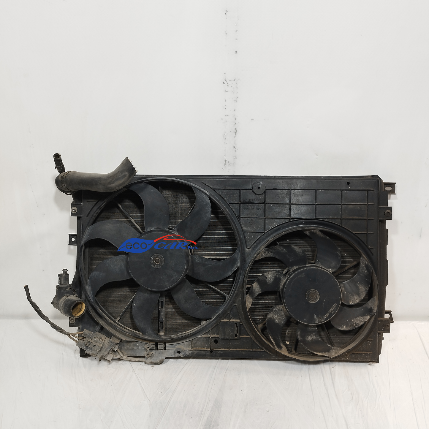 Radiatore acqua con ventola Volkswagen Golf 5 2.0 TD 2006 Cod: 1K0121207T ecoAC13324