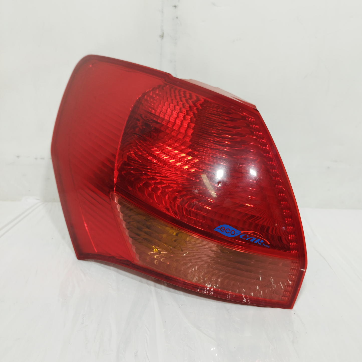 Linke Rückleuchte Kia Venga 2010 Code: 92401-1P000 ecoAC13444