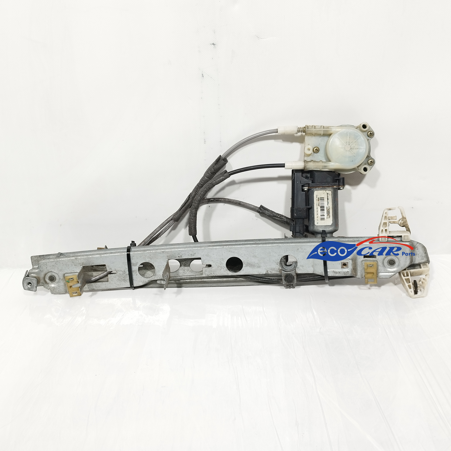 Gepäckträger vorne links Renault Megane 2005 Code: 128000471 ecoAC12230