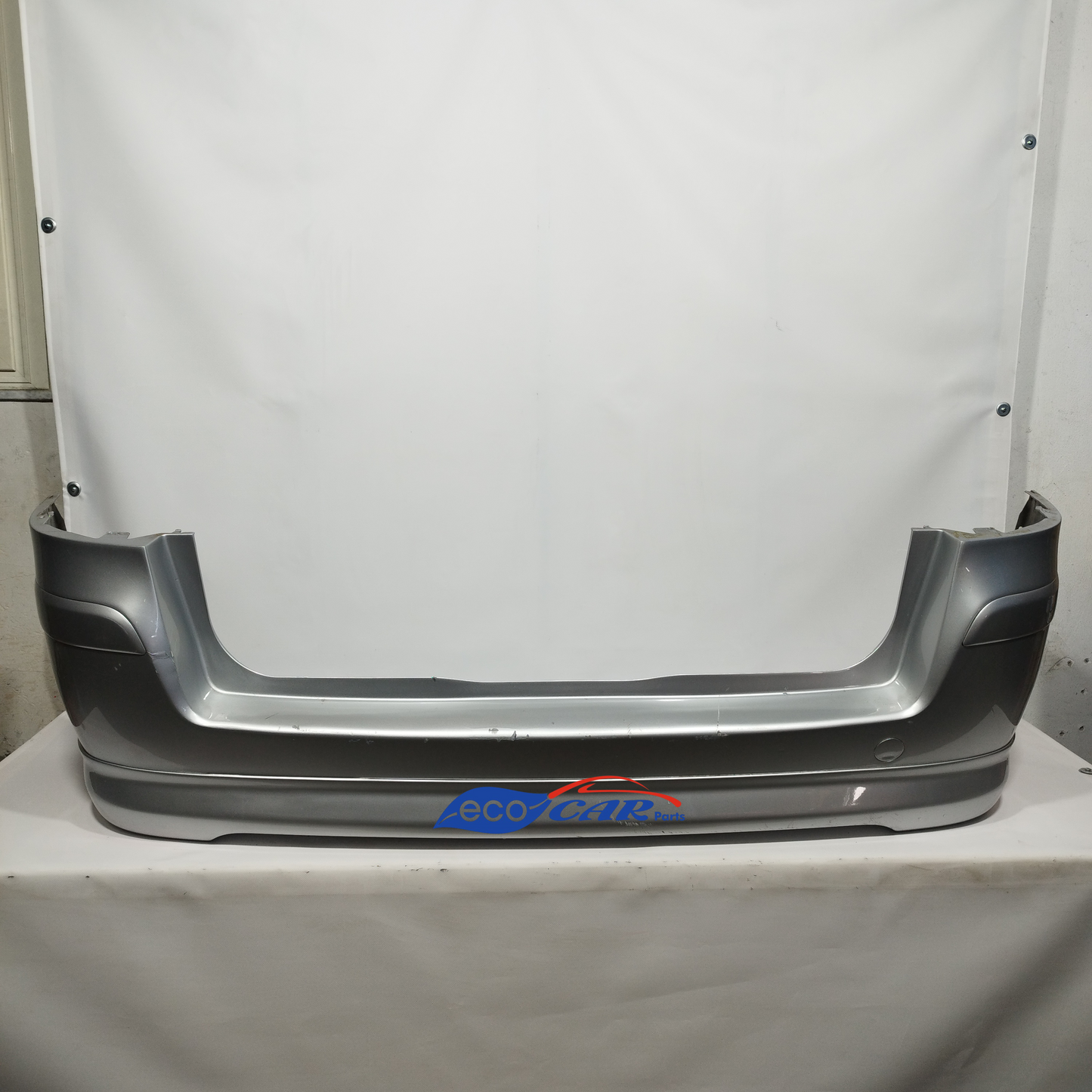 Graue Heckstoßstange Opel Zafira B 2008 ecoAC11454