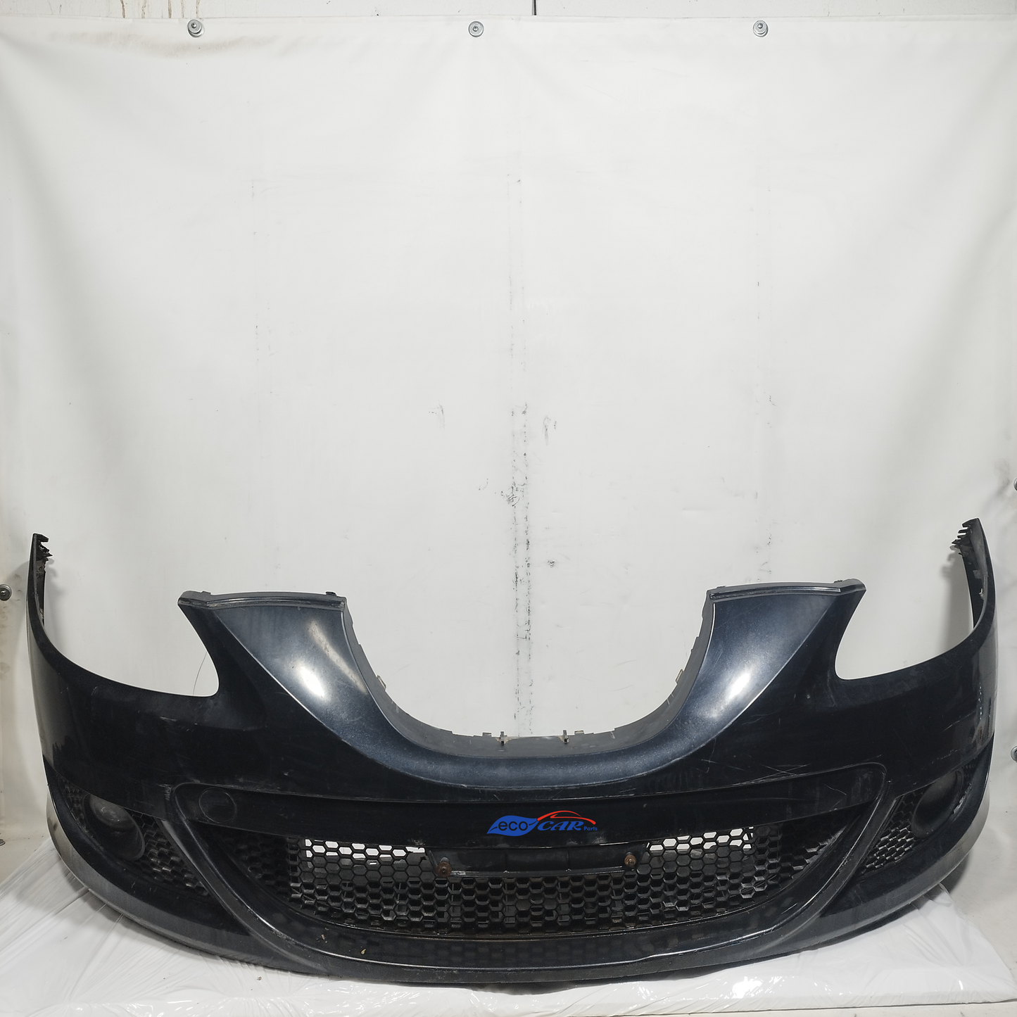 Paraurti anteriore nero Seat Leon 2009 ecoAC13319