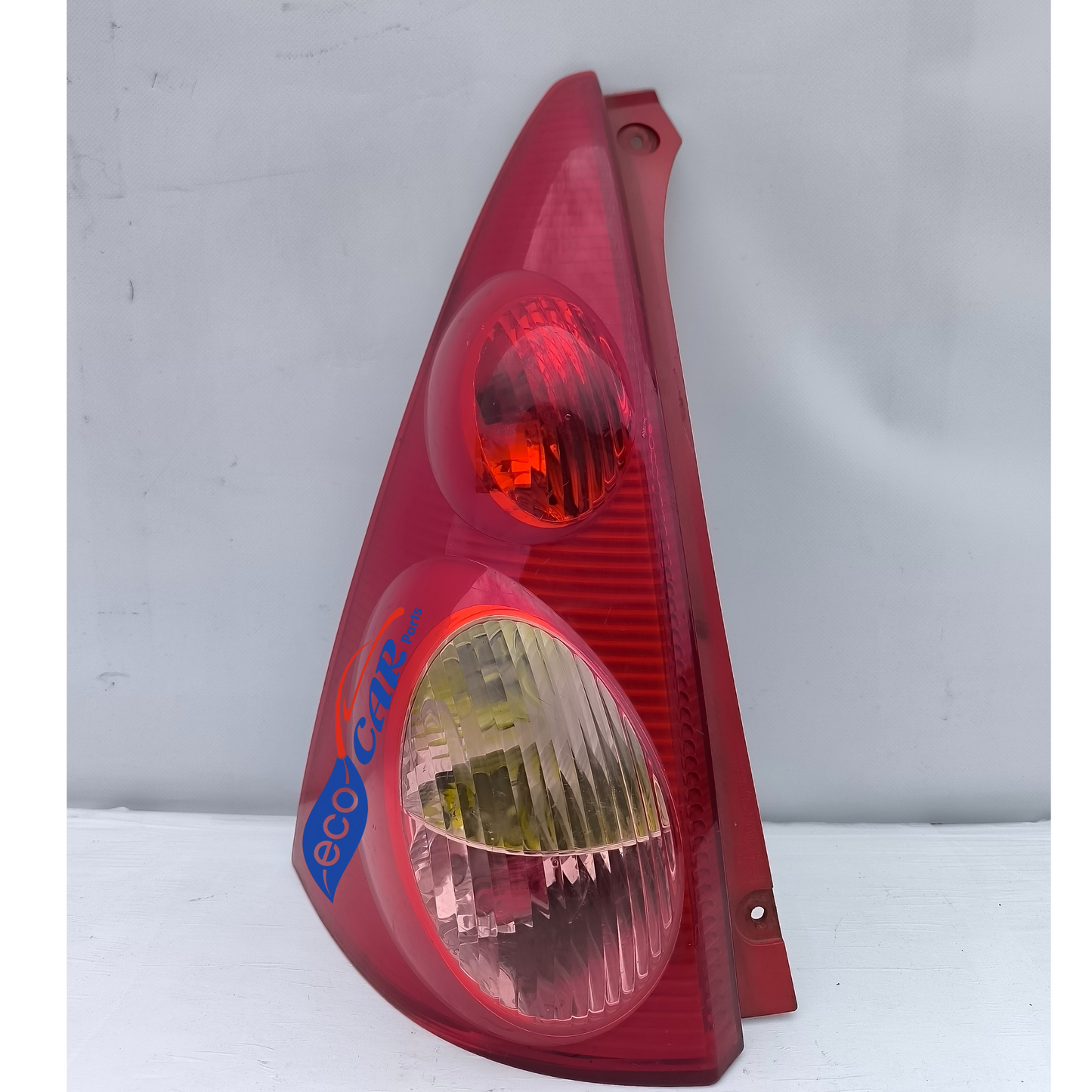 Linke Rückleuchte Peugeot 107 2006 ecoAG6759