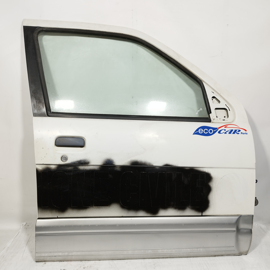 White right front door Daihatsu Terios 2000 ecoAC623