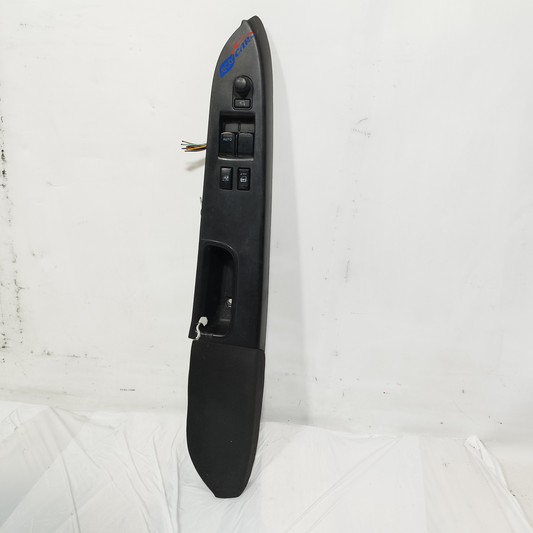 Pulsantiera anteriore sx Fiat 16 2010 Cod: 8372555120 ecoAC14047