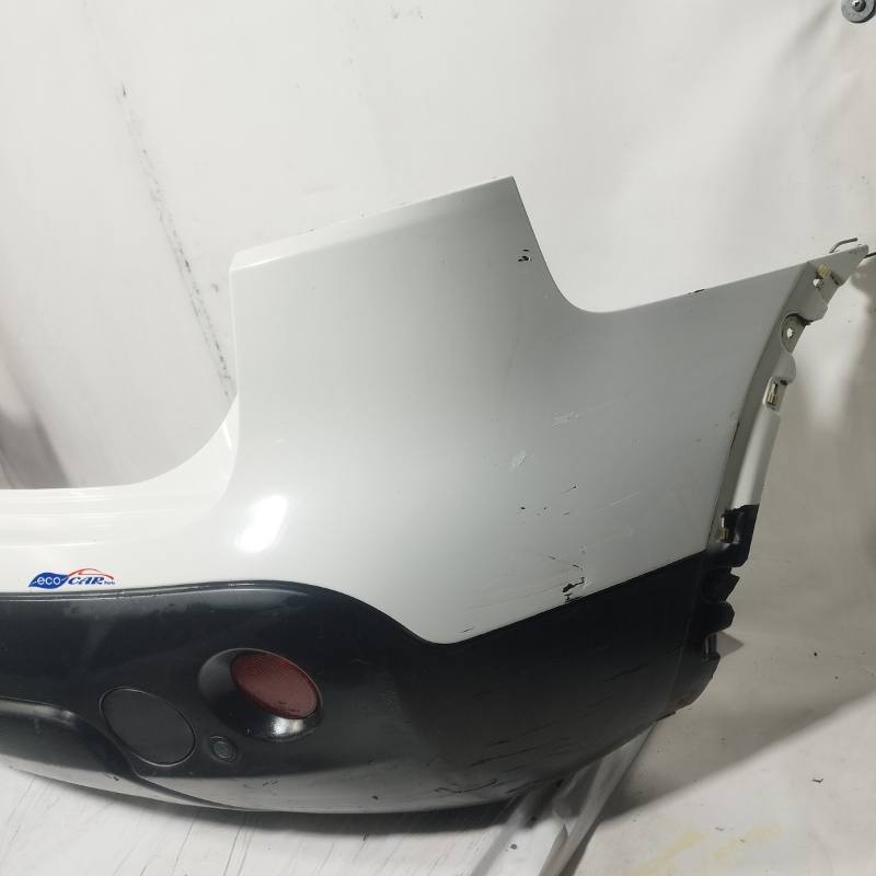 Paraurti posteriore bianco Nissan Qashqai 2012 ecoAC14495