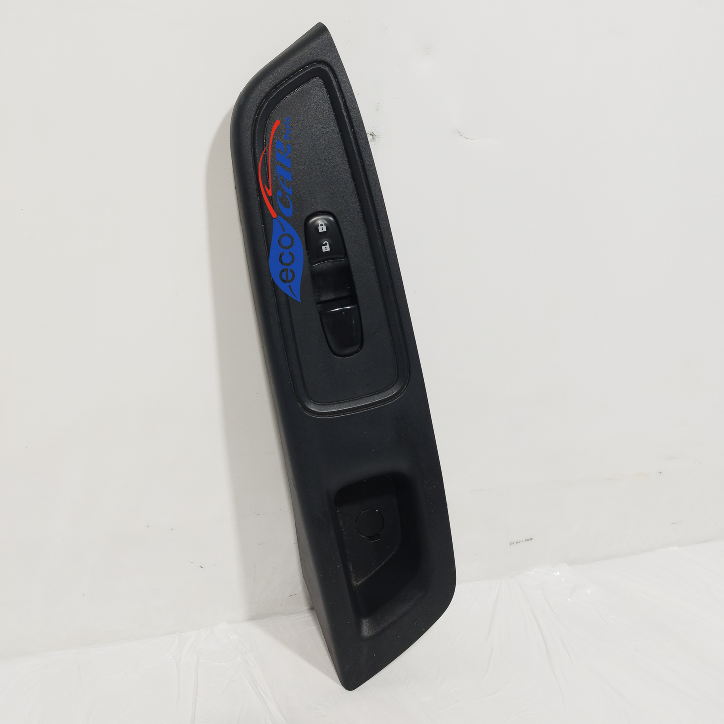 Front right button panel Nissan Micra K14 2017 Code: 809605Fa1a ecoAC11620