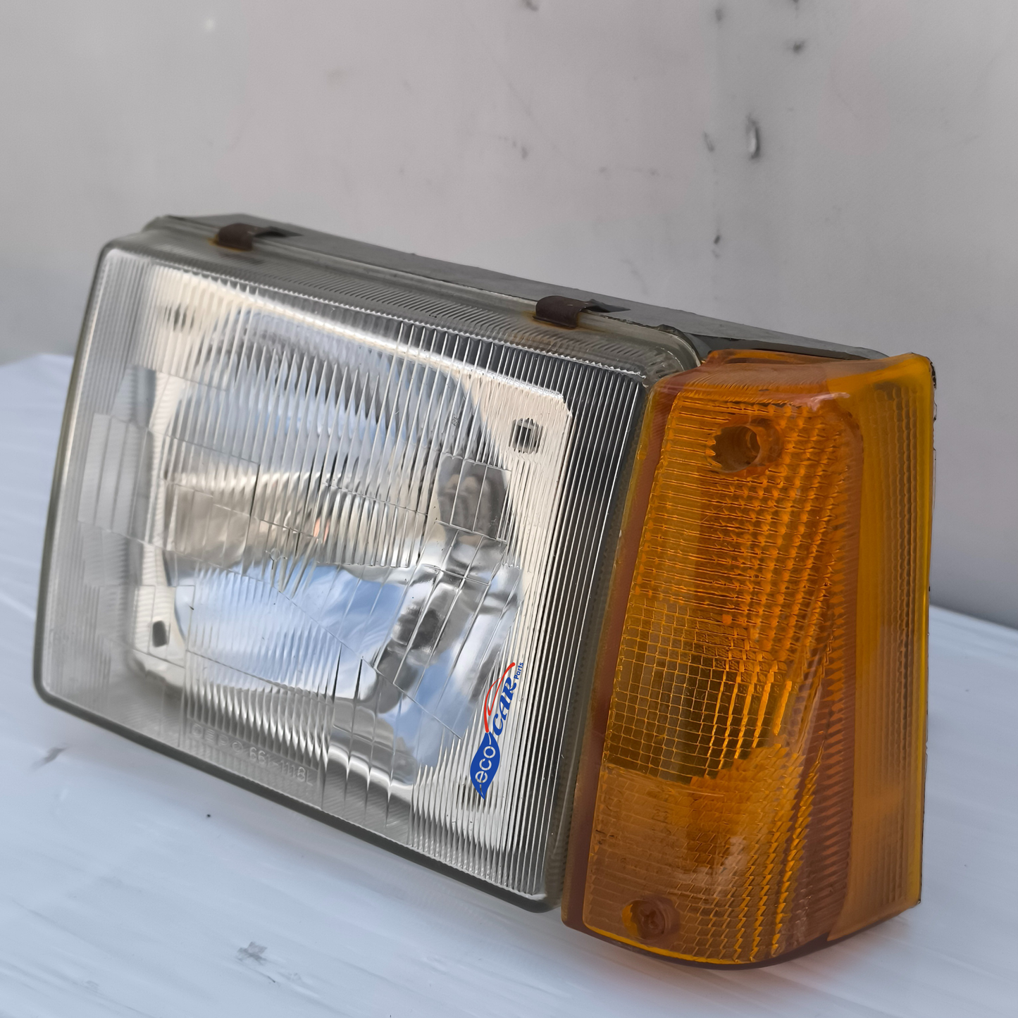 Linker Frontscheinwerfer Fiat Panda Baujahr 1995, nicht originales Ersatzteil, Blinkerstopper defekt, ecoAG527