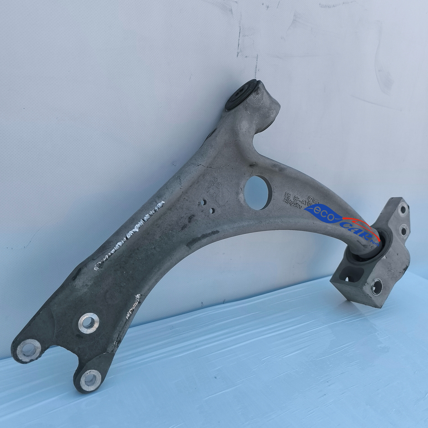 Rechter Querlenker vorne, Volkswagen Tiguan 2.0 TDI, Baujahr 2009, Code 3C0153D ecoAG7243