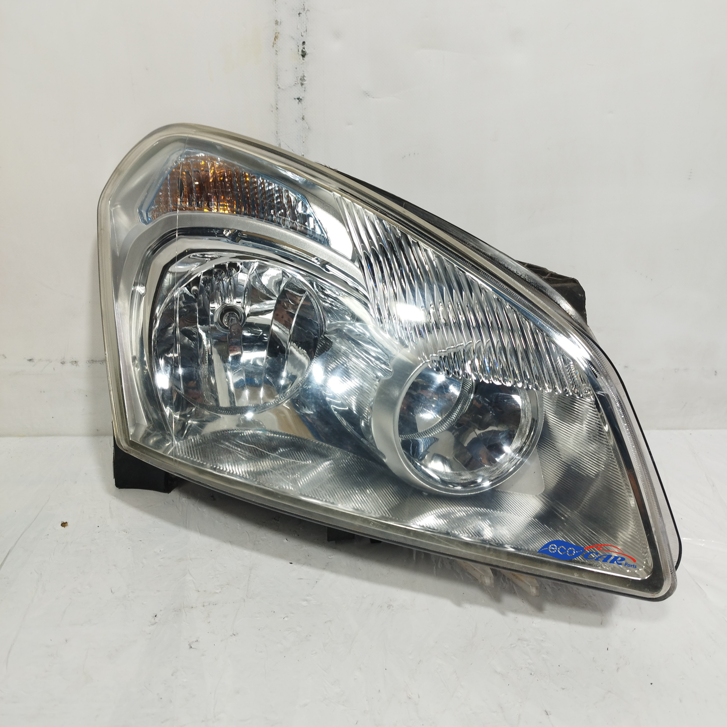 Nissan Qashqai 2009 DEPO Rechter Frontscheinwerfer Code: 08-215-11B8R-M ecoAC13922