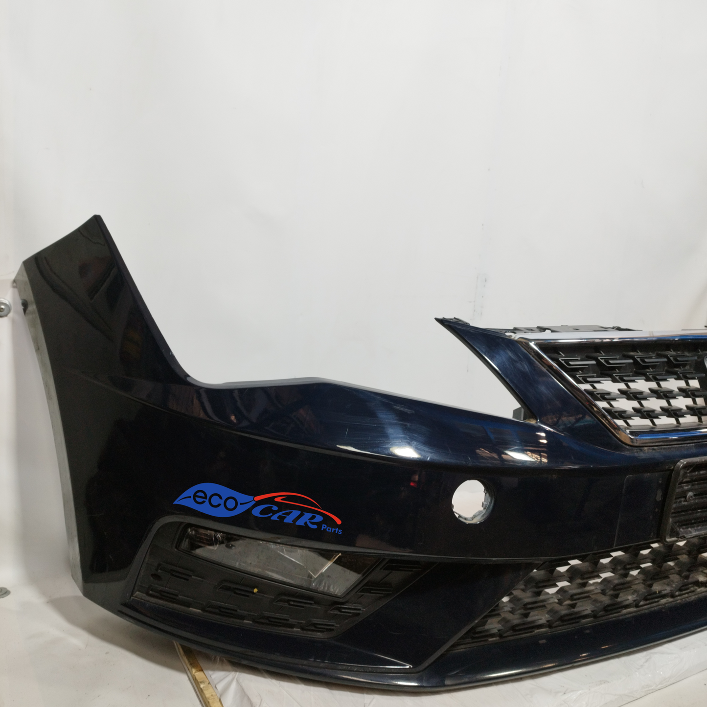 Dark blue front bumper Seat Leon 2017 ecoAC11902