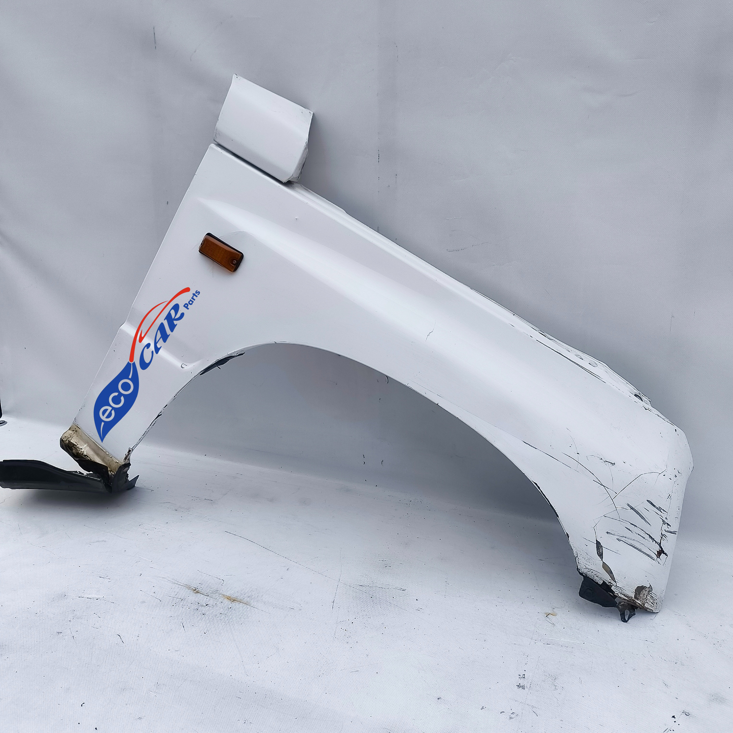 Parafango destro bianco  Suzuki Vitara anno 1992 ecoAG6973