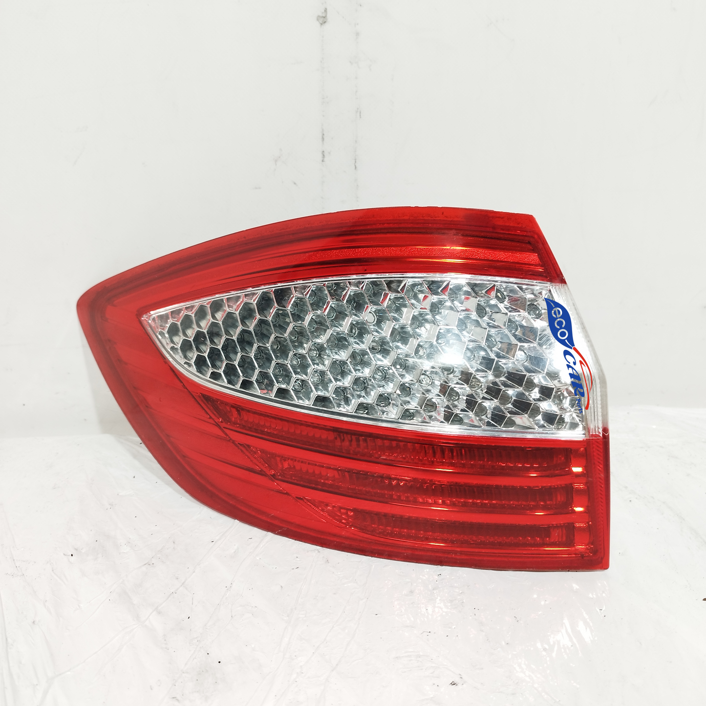 Ford Mondeo 2012 ecoAC13166 Linke Außenrückleuchte