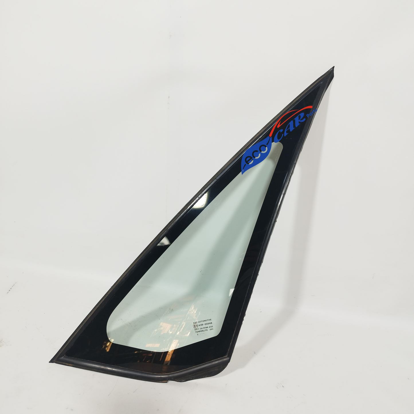 Deflector / Fixed glass front left Fiat 16 2012 ecoAC11526