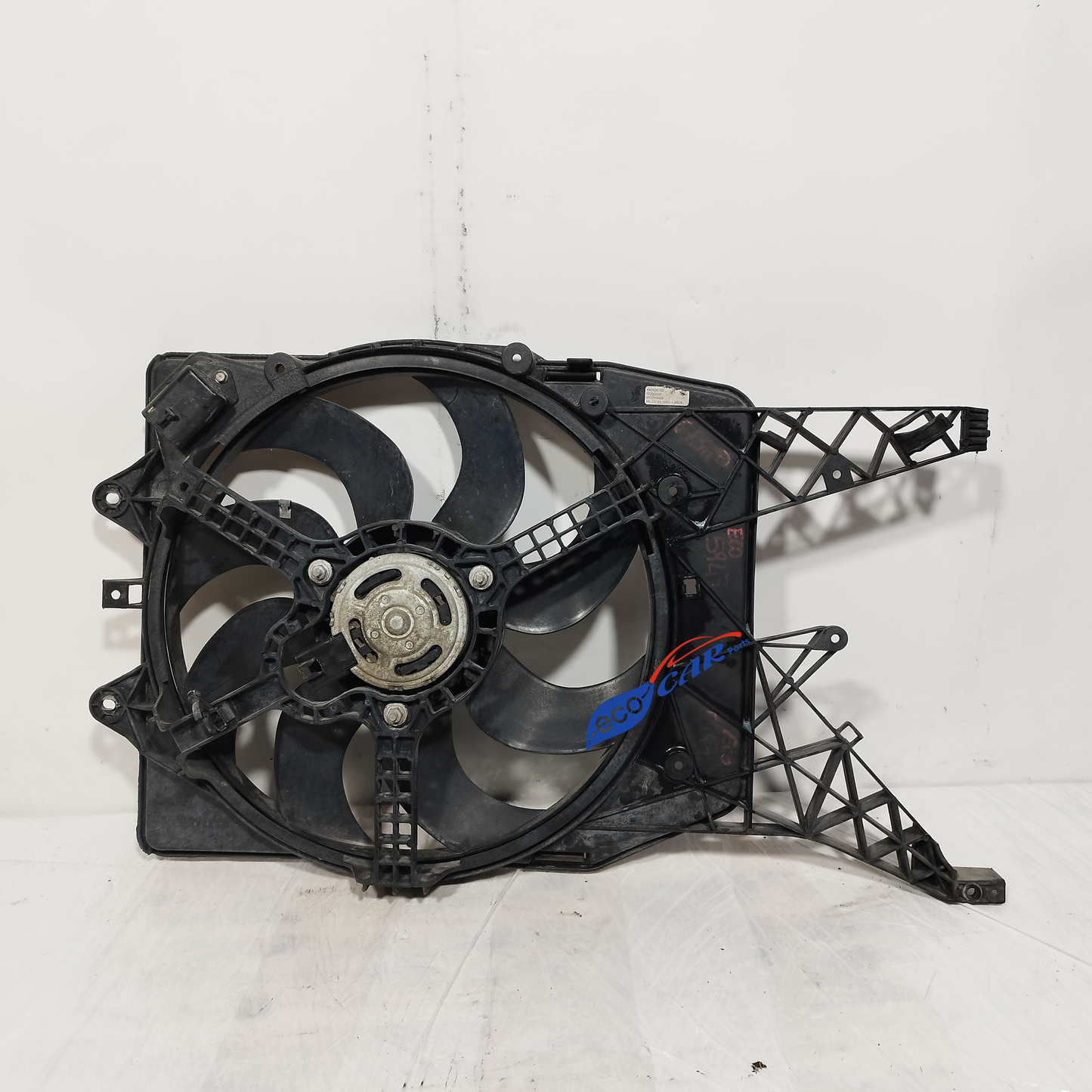 Ventola radiatore Opel Corsa D 1.3 mtj 2012 Cod: 55703930 ecoAC12842