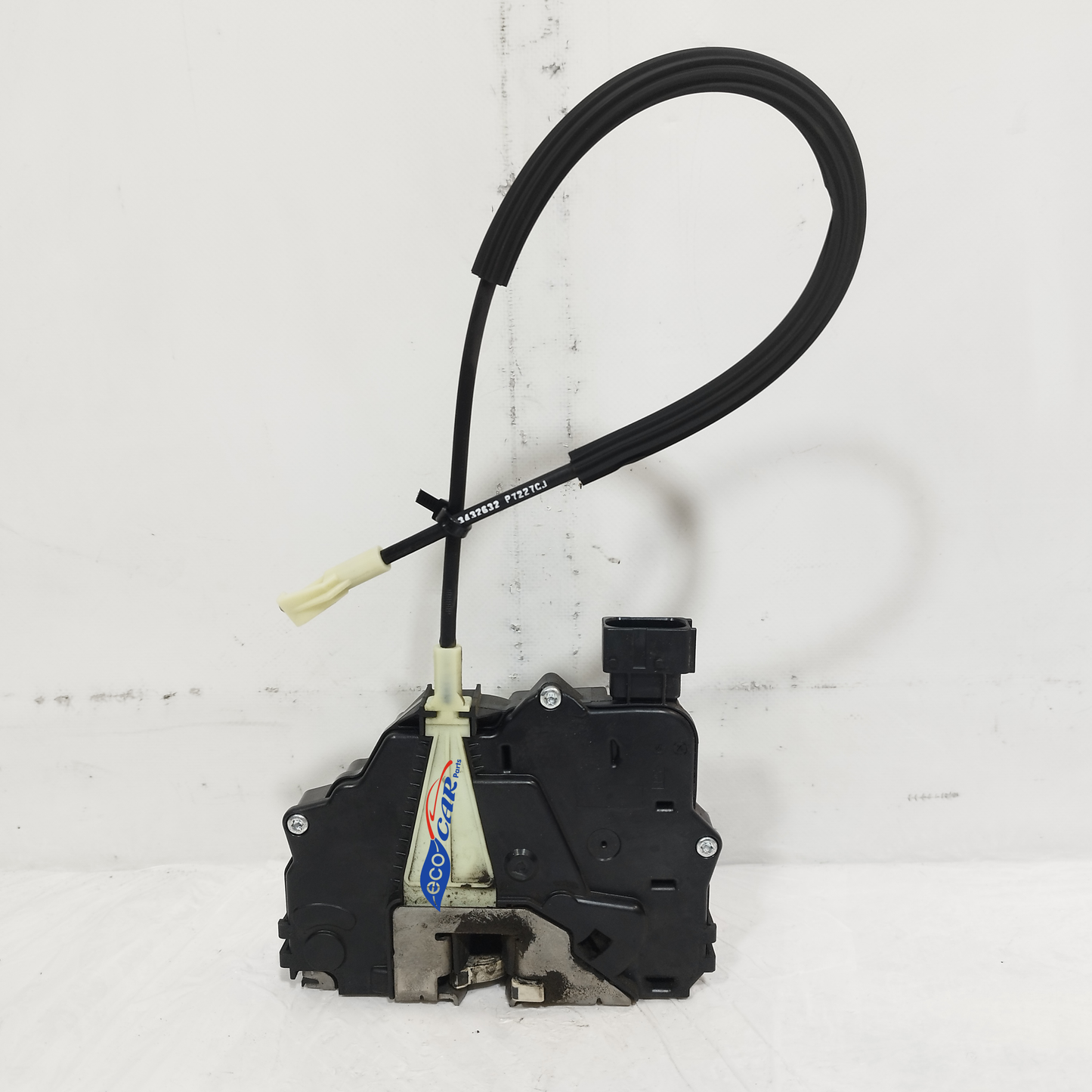 Türschloss vorne rechts Opel Corsa E 2017 Code: 13431840 ecoAC13682