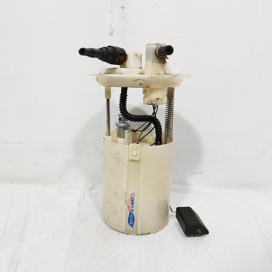 Mitsubishi Space Star 1.0B 2015 Schwimmerpumpe Code: 1760A354 ecoAC13396