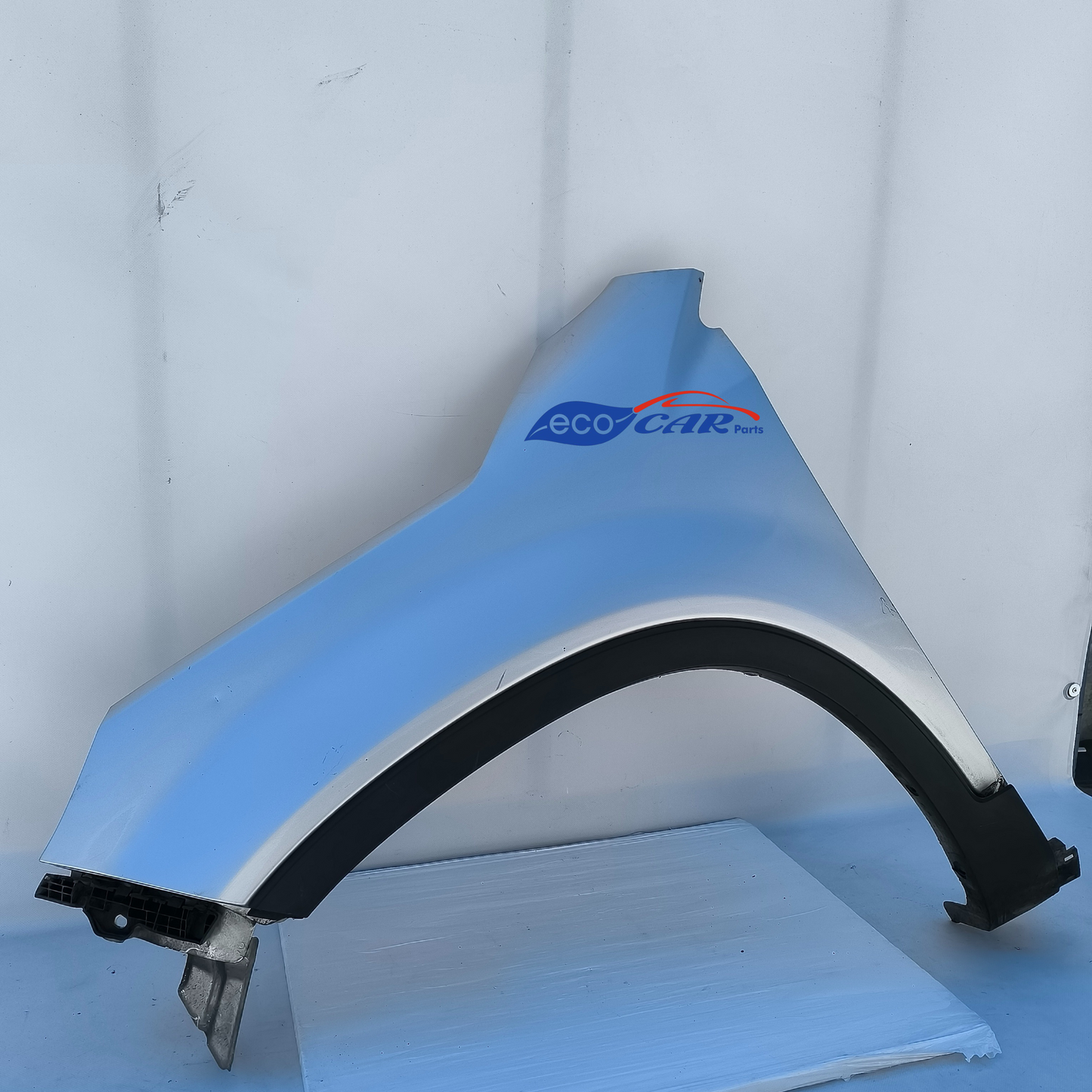 Left fender Kia Sorento silver grey year 2012 ecoAG6901