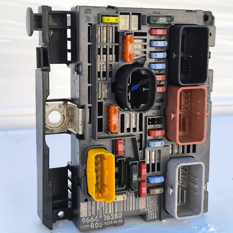 Centralina BSM Citroen Berlingo 2009 cod: 9664706280 R05 ecoAG7789