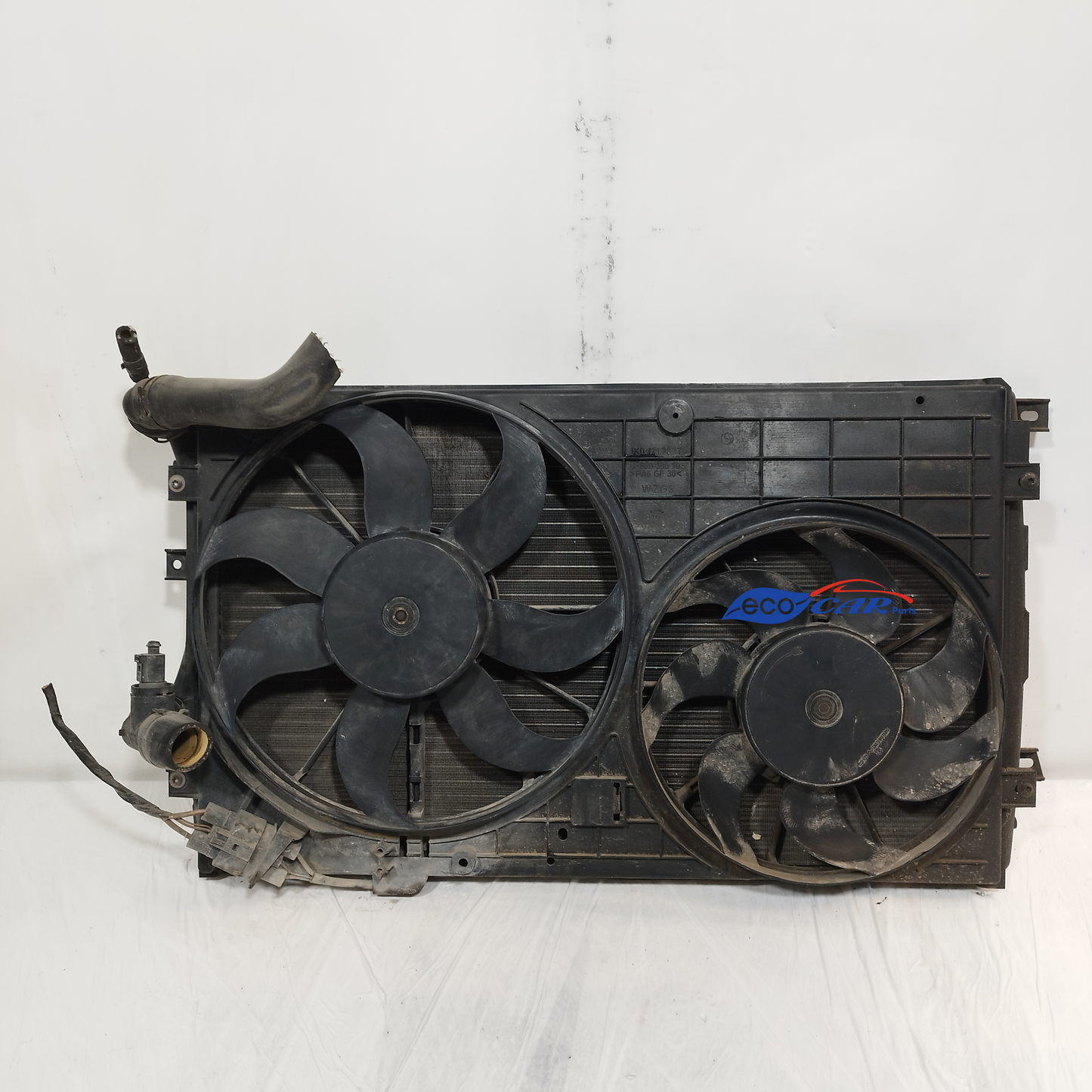 Radiatore acqua con ventola Volkswagen Golf 5 2.0 TD 2006 Cod: 1K0121207T ecoAC13324