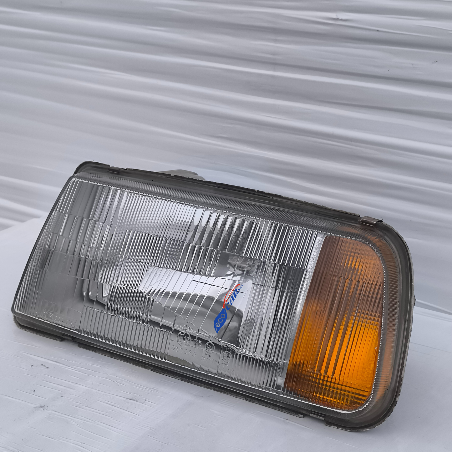 Fanale anteriore sx Suzuki Vitara anno 1992 marca TYC ecoAG7651