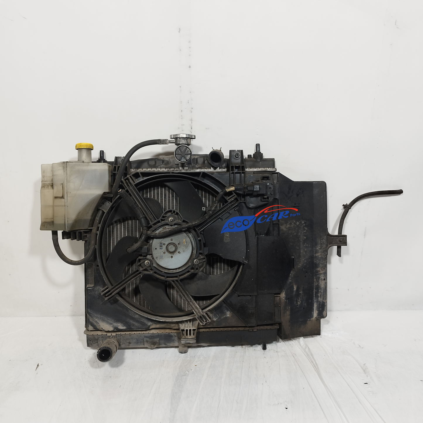 Wasserkühler mit Lüfter Nissan Note 1.4 B 2010 ecoAC13101