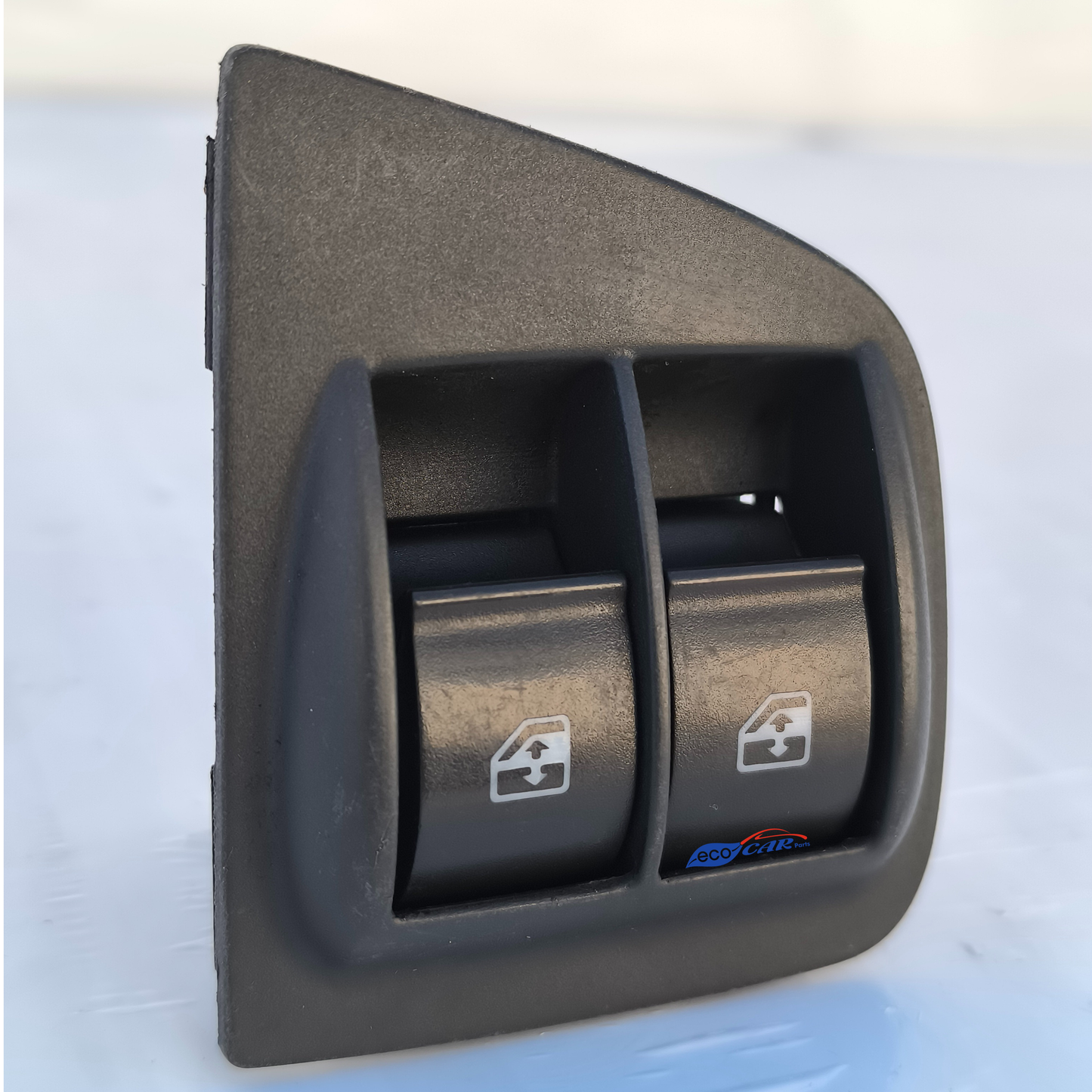 Pulsantiera alzacristalli anteriore sx Fiat Doblò anno 2007 Cod: 735402415 ecoAG7719
