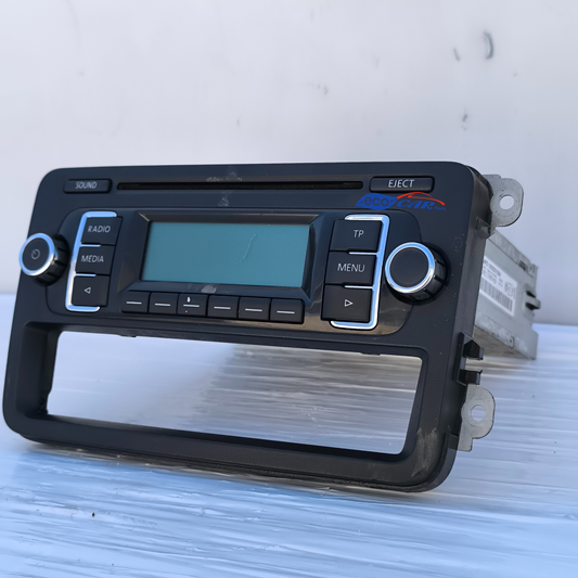Autoradio Volkswagen Golf 5/6 - Polo anno 2010 cod.1k0035156A ecoAG7359