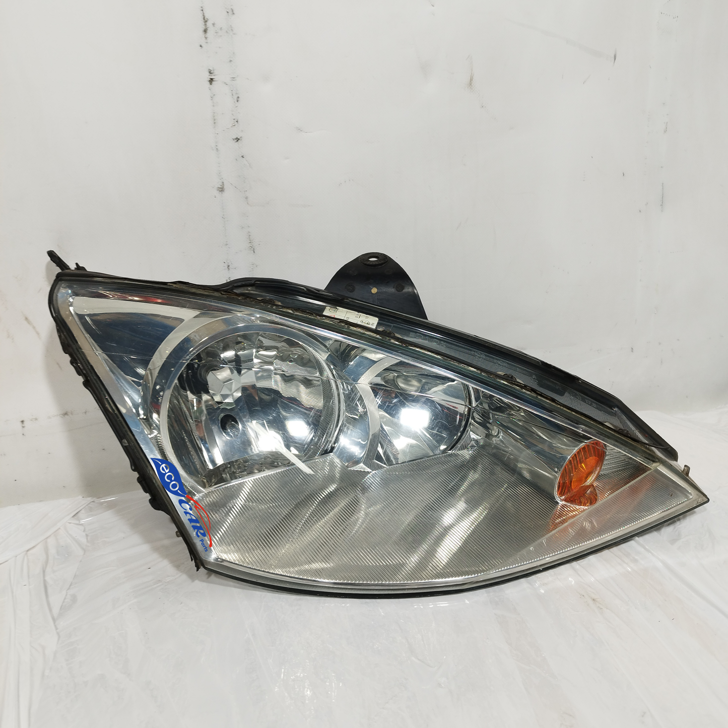 Rechte Frontleuchte Ford Focus 2001 Teilenummer: 2m51-13w029-bd ecoAC13341