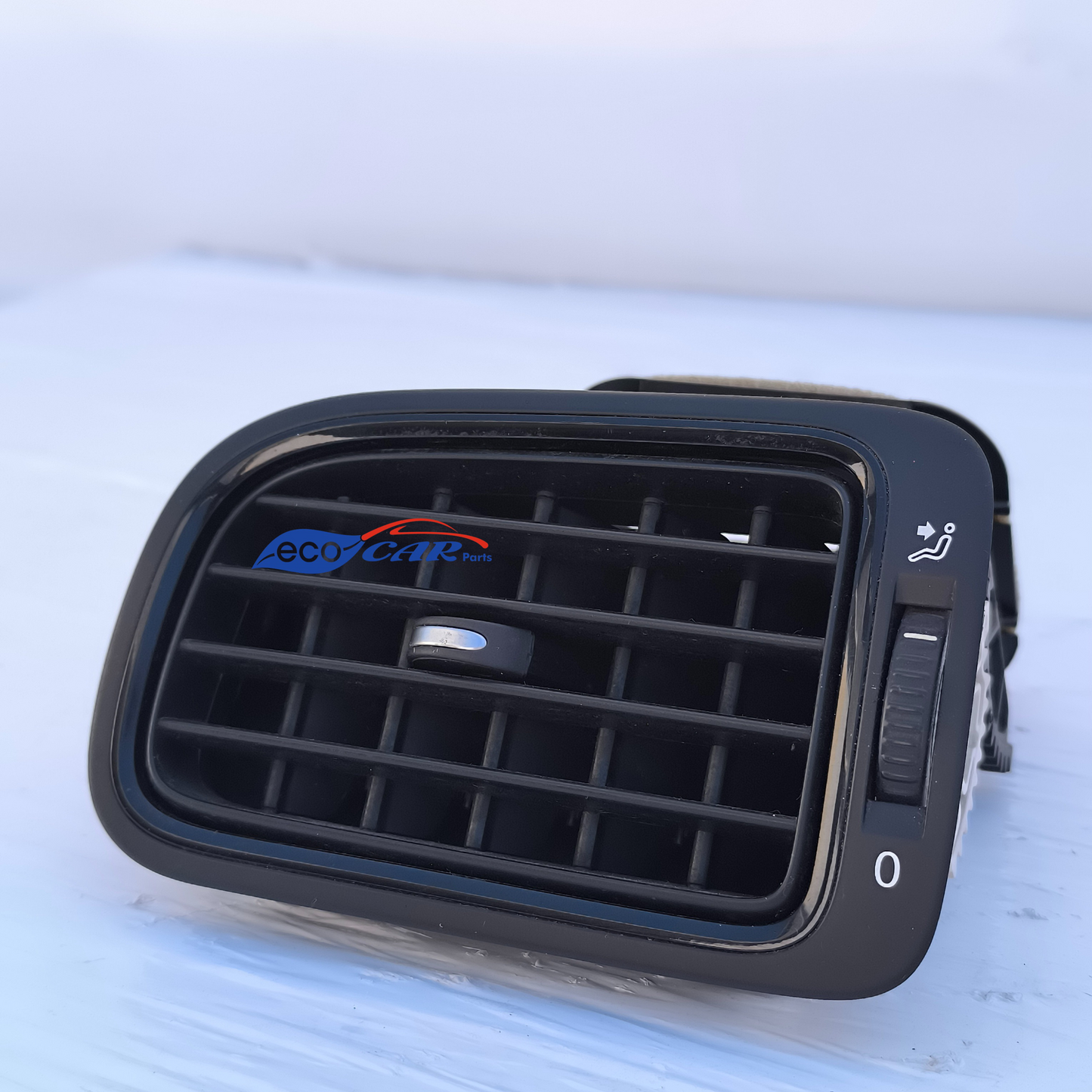 Bocchetta aria sinistra lato guida Volkswagen Polo anno 2013 Cod. 6R0819703 ecoAG6841