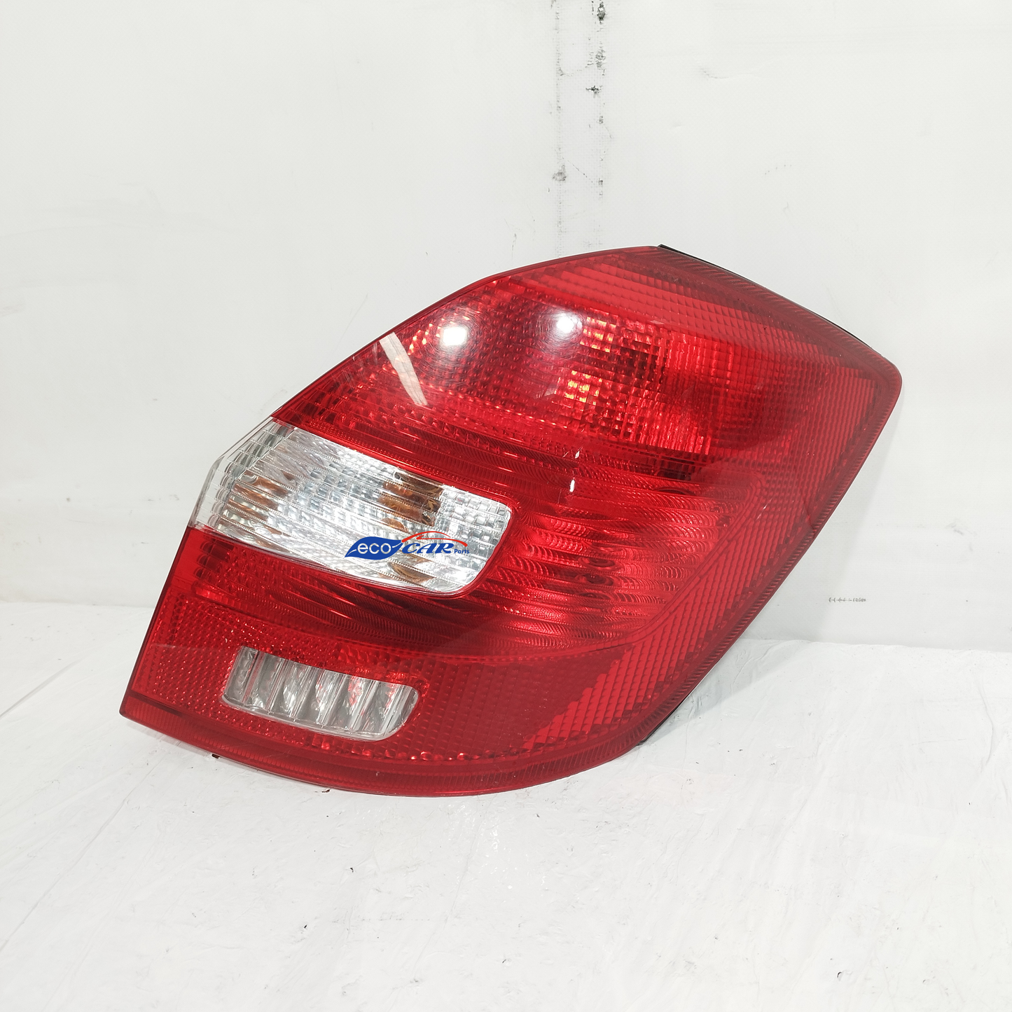 Rechte Rückleuchte Skoda Fabia 2010 Code: 5J6945112 ecoAC13930