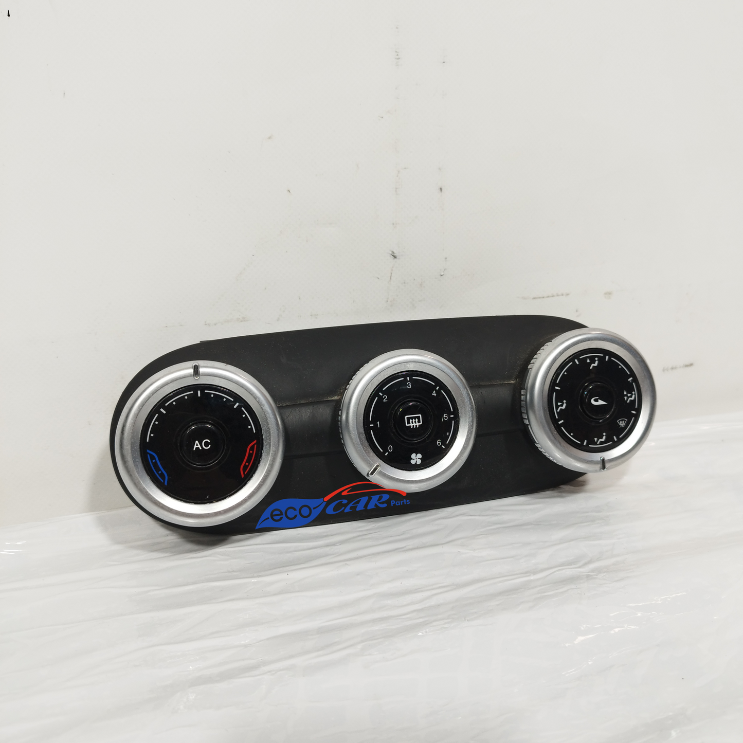 A/C Button Panel Alfa Romeo Giulietta 2014 Code: 156100041 ecoAC11893