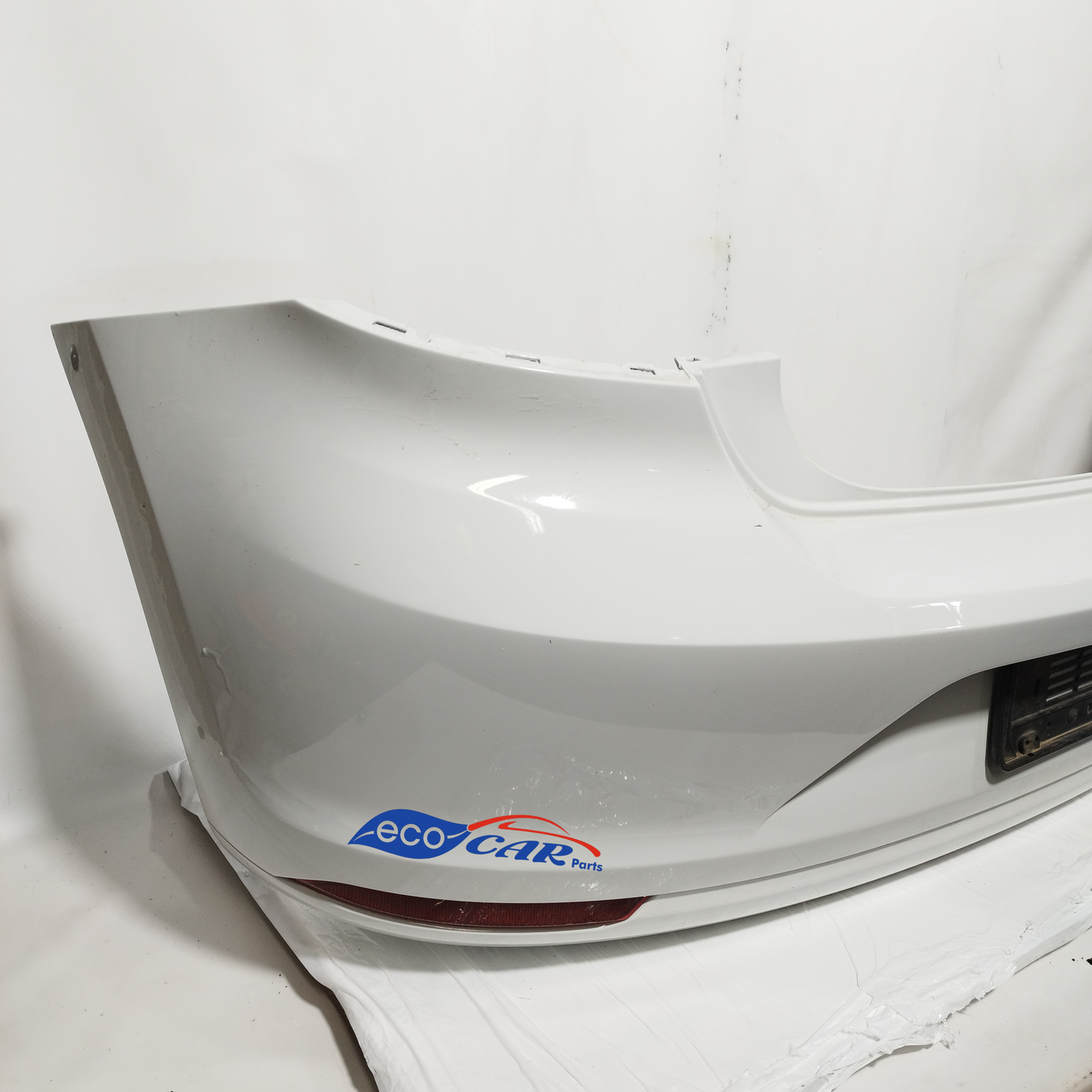 Rear Bumper White Volkswagen Polo 2016 ecoAC12243