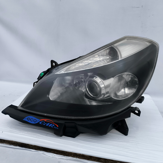 Left front headlight Xenon Renault Clio year 2009 has a broken clip ecoAG7017