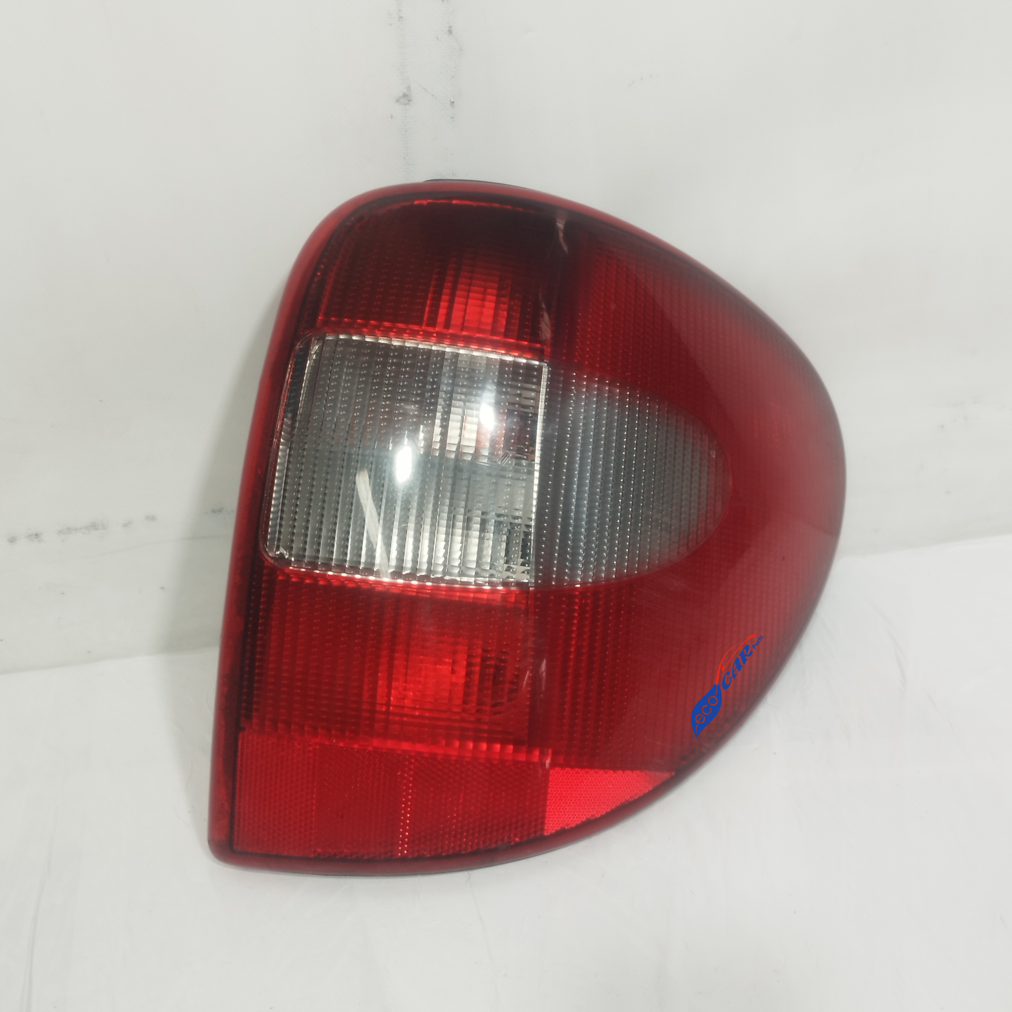 Chrysler Voyager 2003 ecoAC13908 Rechte Rückleuchte