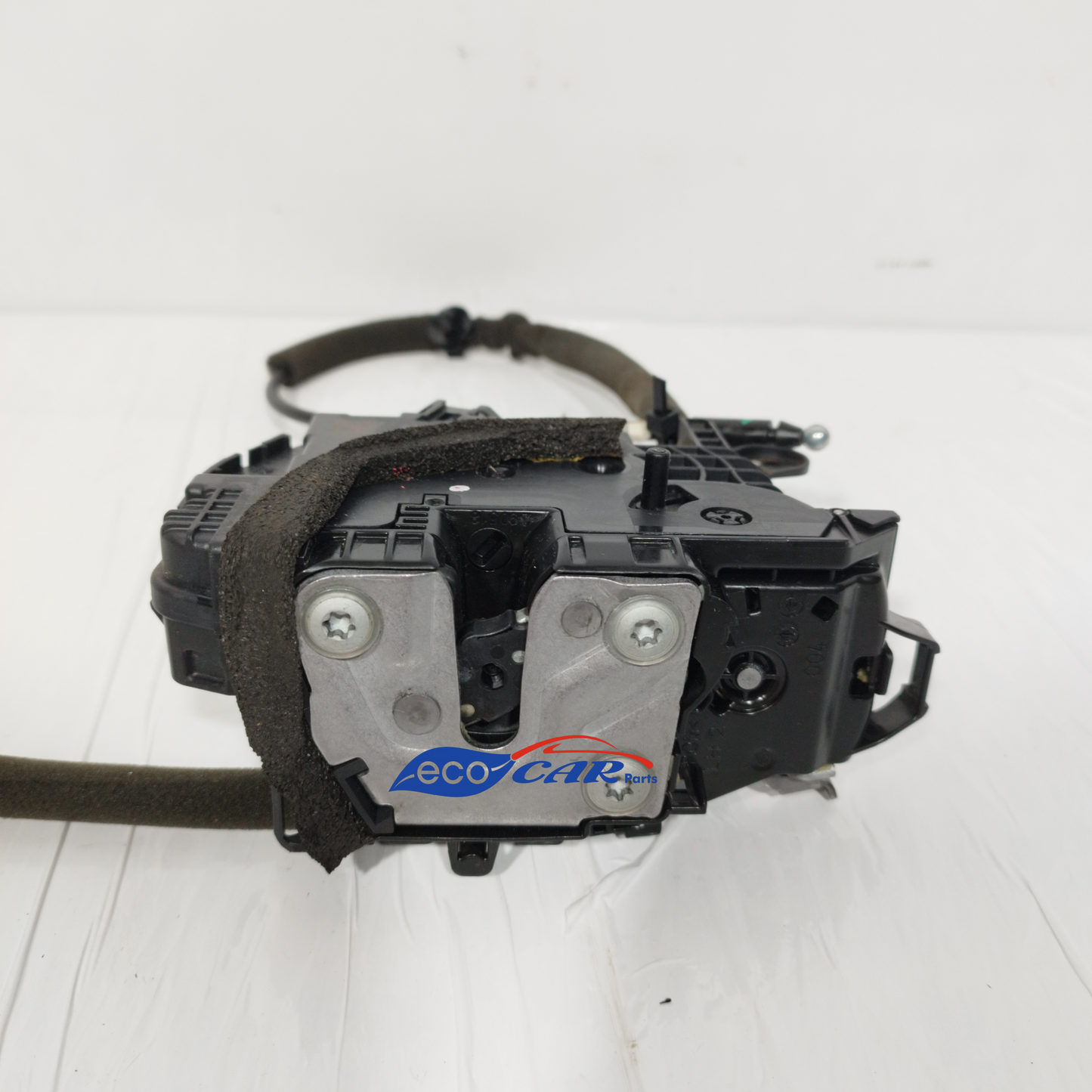 Rear left lock Nissan Micra K14 2017 2 Pin Cod: 825015FA0A ecoAC11724