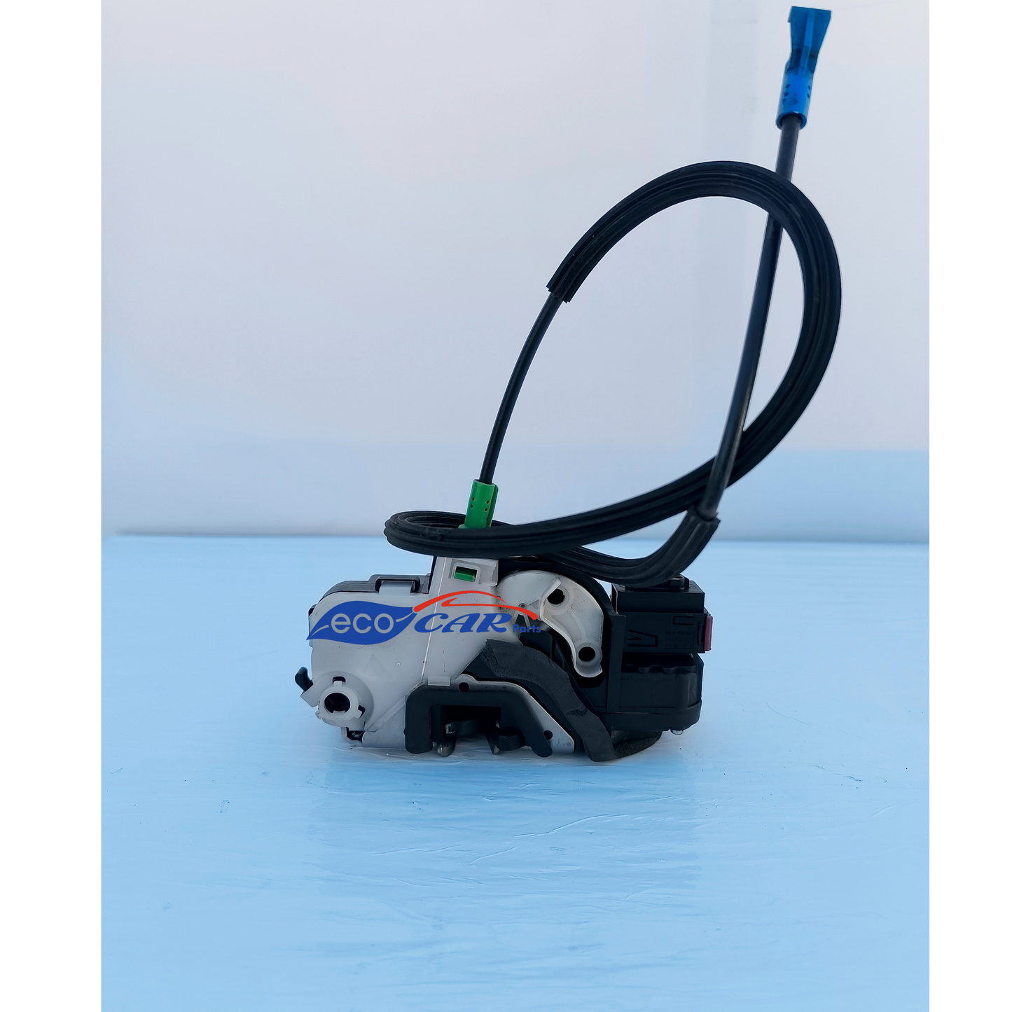 Front right lock Chevrolet Orlando year 2015 4 Wires code: 13579523 ecoAG6506