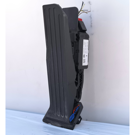 Pedale acceleratore Volkswagen Tiguan anno 2009 2.0 TDI cod. 1K1721503M ecoAG7392