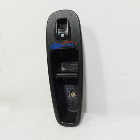 Pulsantiera anteriore dx Fiat 500L 2013 Cod: 735521260 ecoAC12717