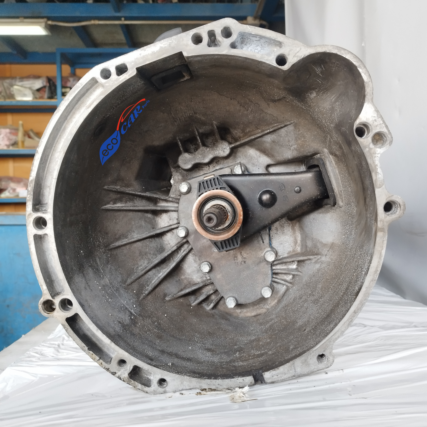 Schaltgetriebe Kia Sorento 2.5 CRDI 2005 Code: 47300-49200 ecoAC13273