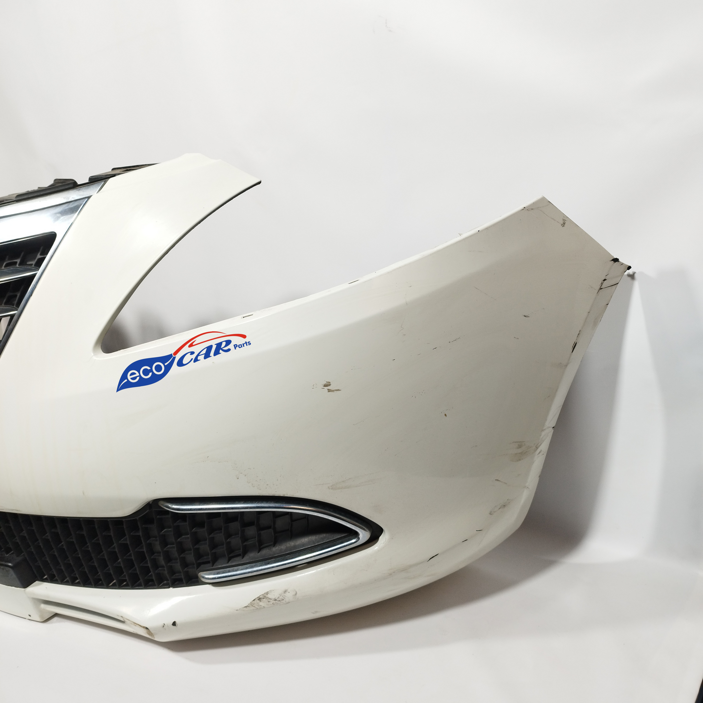 Front bumper cream Lancia Ypsilon 2013 ecoAC11416