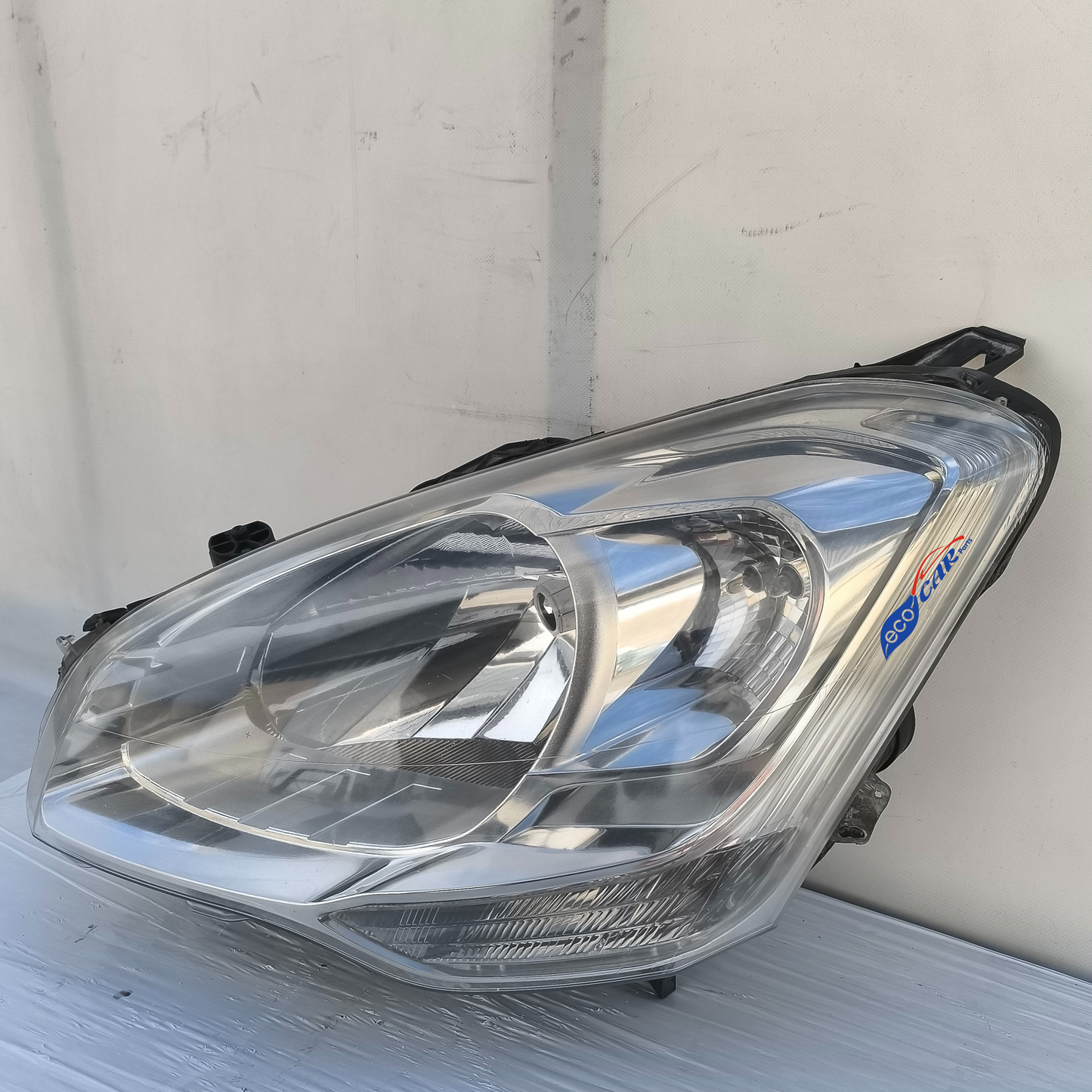 Fanale anteriore sx Citroen Berlingo / Peugeot Partner anno 2009 ecoAG7600
