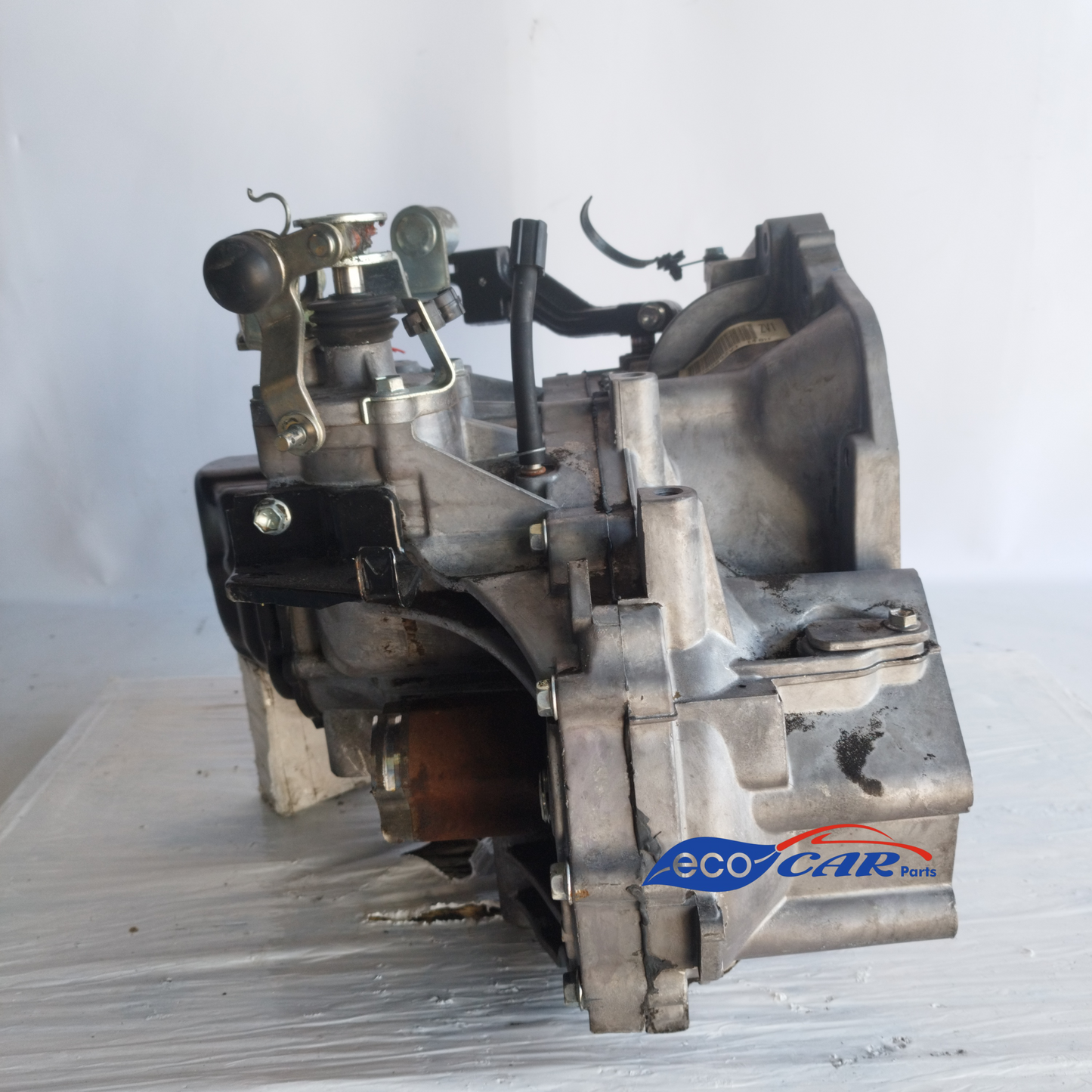 Suzuki Splash 1.0 B 2010 ecoAC11682 5 speed manual transmission