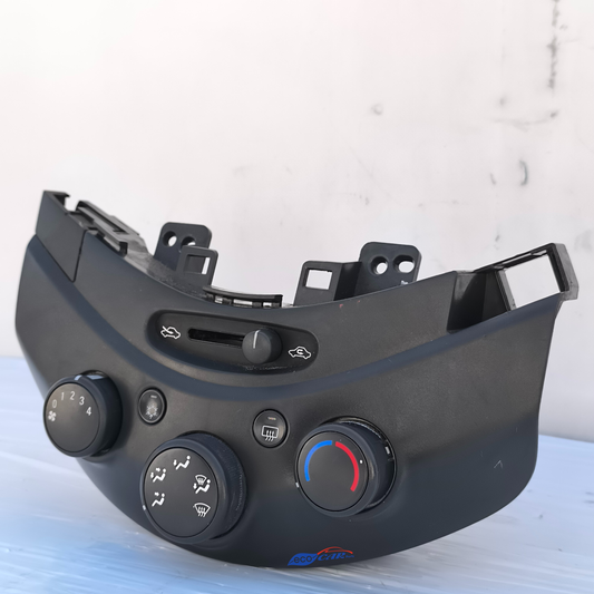 Pulsantiera comandi clima Chevrolet Spark anno 2011 cod. 95979291 ecoAG7564
