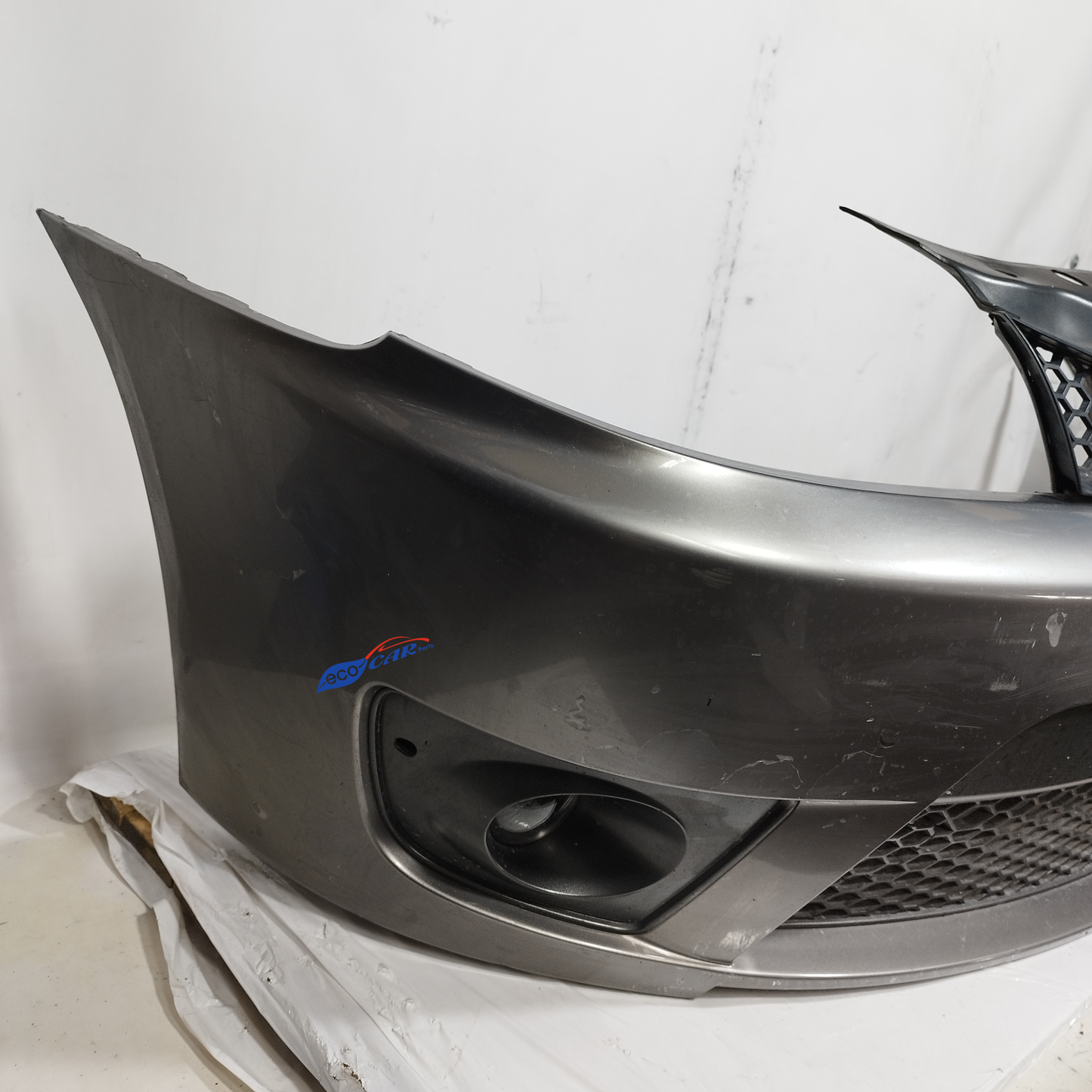 Paraurti anteriore grigio scuro Seat Ibiza Cupra 2005 ecoAC14203
