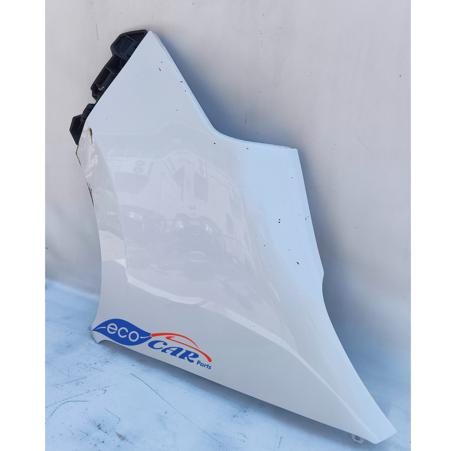 Renault Master 2014 weißer linker vorderer Kotflügel ecoAG7176